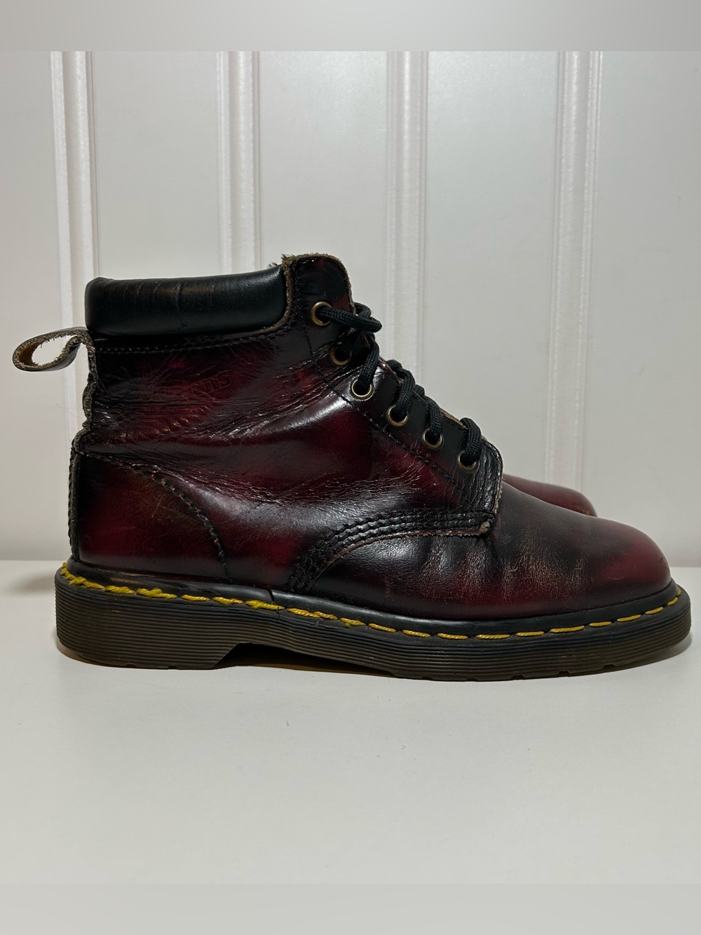 Dr martens burgundy leather lace boots made in England’s ox blood black collar
